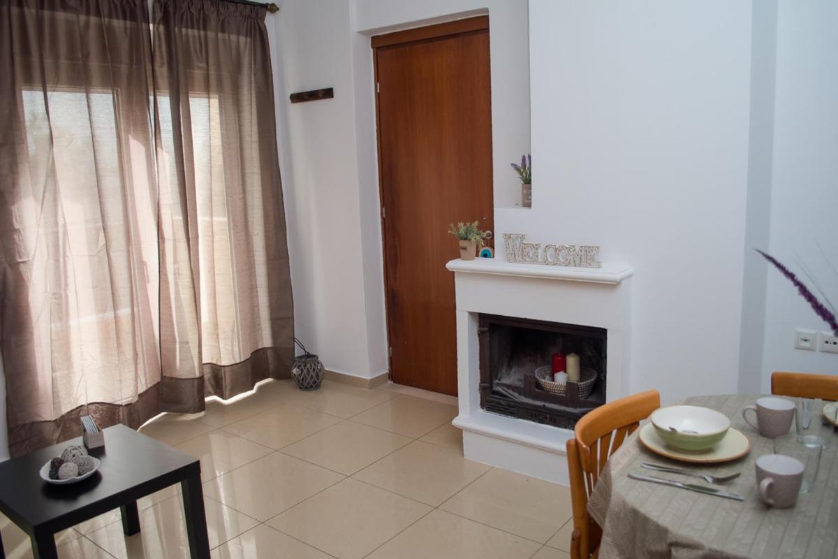 Sun By The Sea 2 Apartment Agia Pelagia  Exterior photo