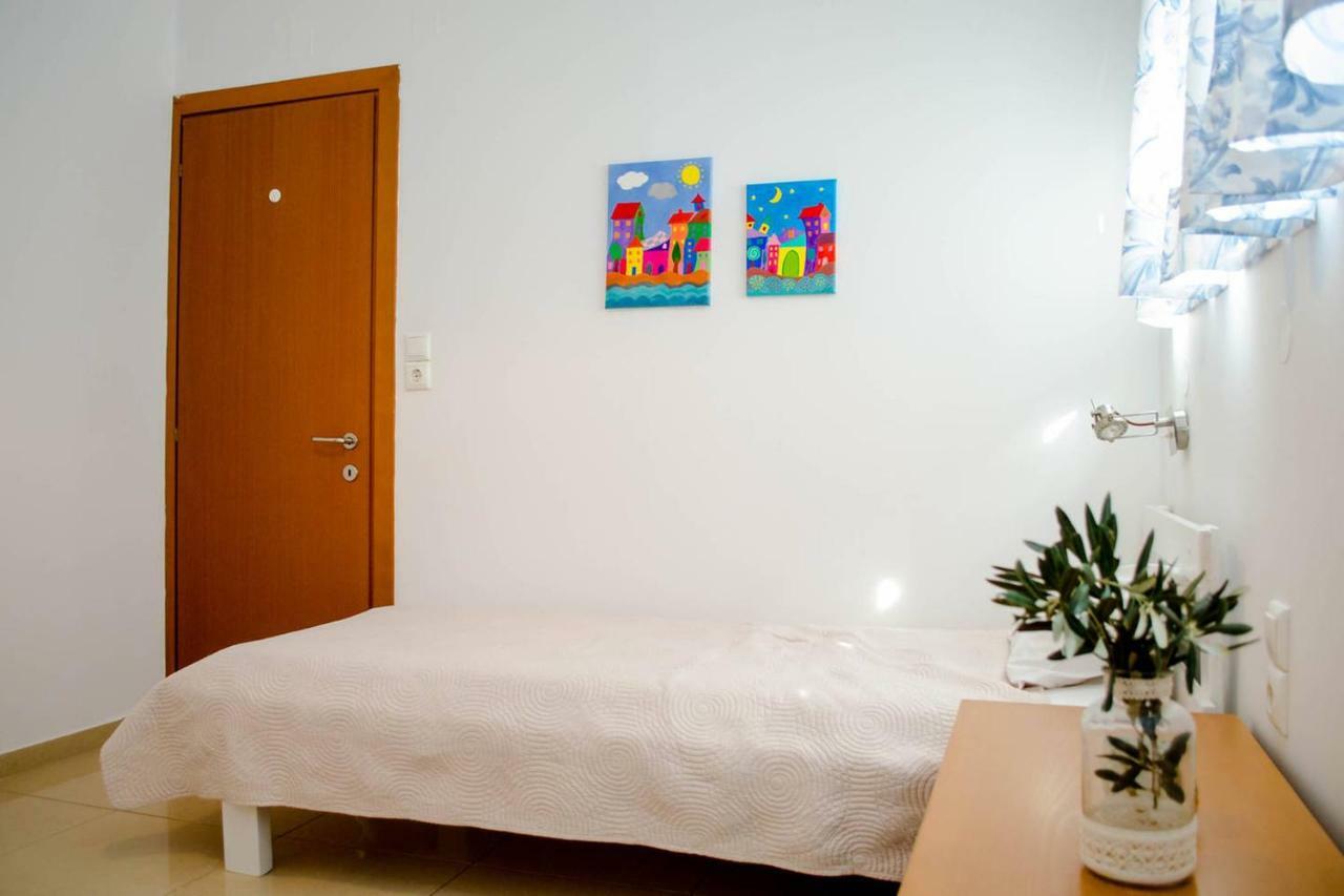 Sun By The Sea 2 Apartment Agia Pelagia  Exterior photo